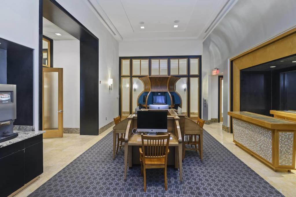 Pentagon City Comfort Modern Stay Арлингтон Экстерьер фото